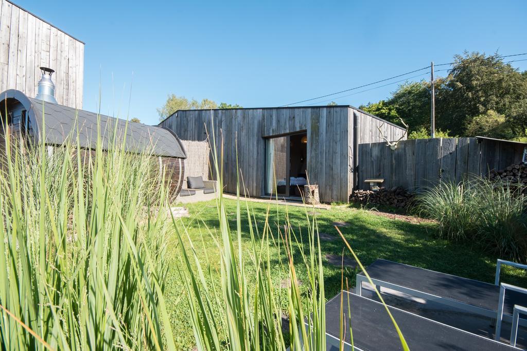 Maison D'Hotes Cerf'Titude Érezée Esterno foto